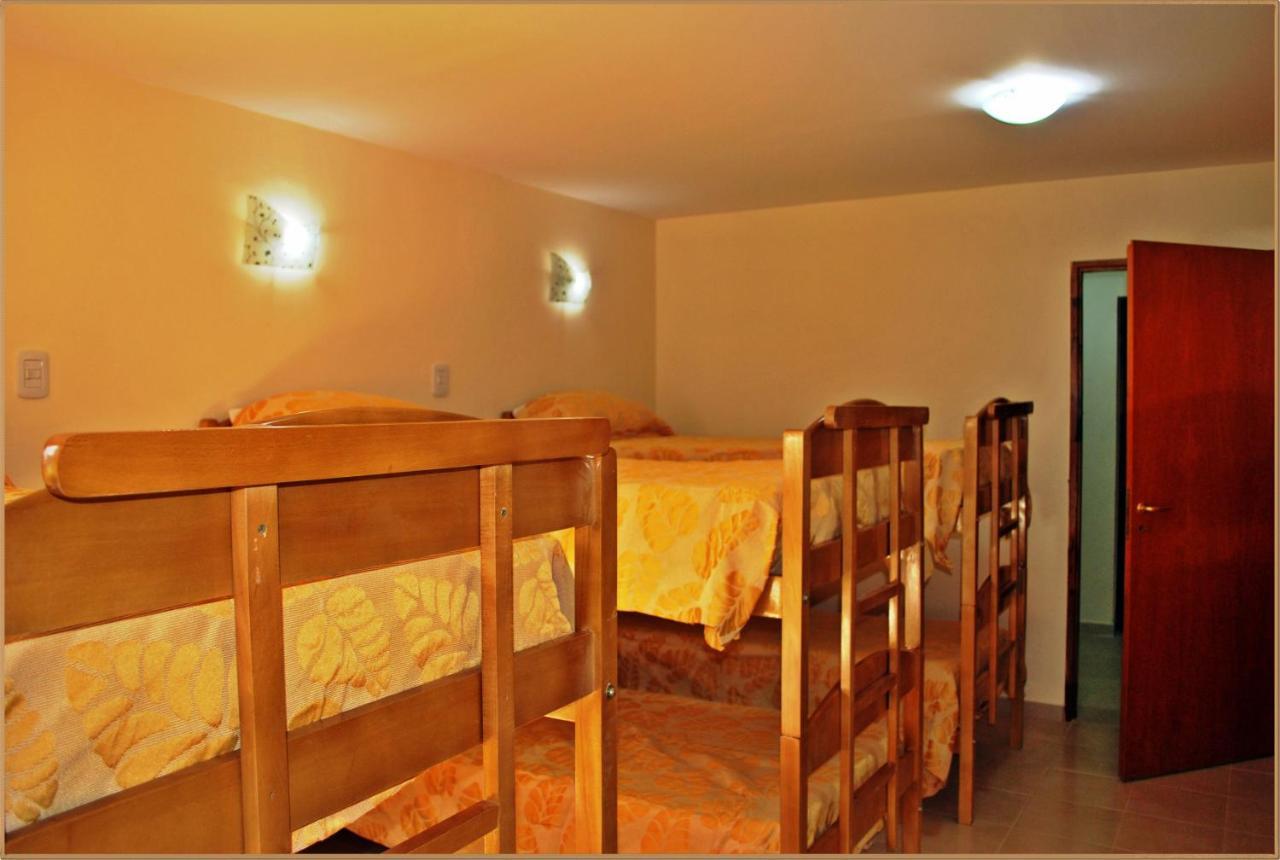 Hostel Pioneros Del Valle El Chalten Εξωτερικό φωτογραφία