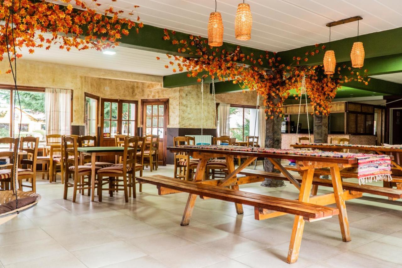 Hostel Pioneros Del Valle El Chalten Εξωτερικό φωτογραφία