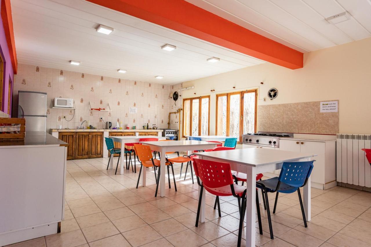 Hostel Pioneros Del Valle El Chalten Εξωτερικό φωτογραφία