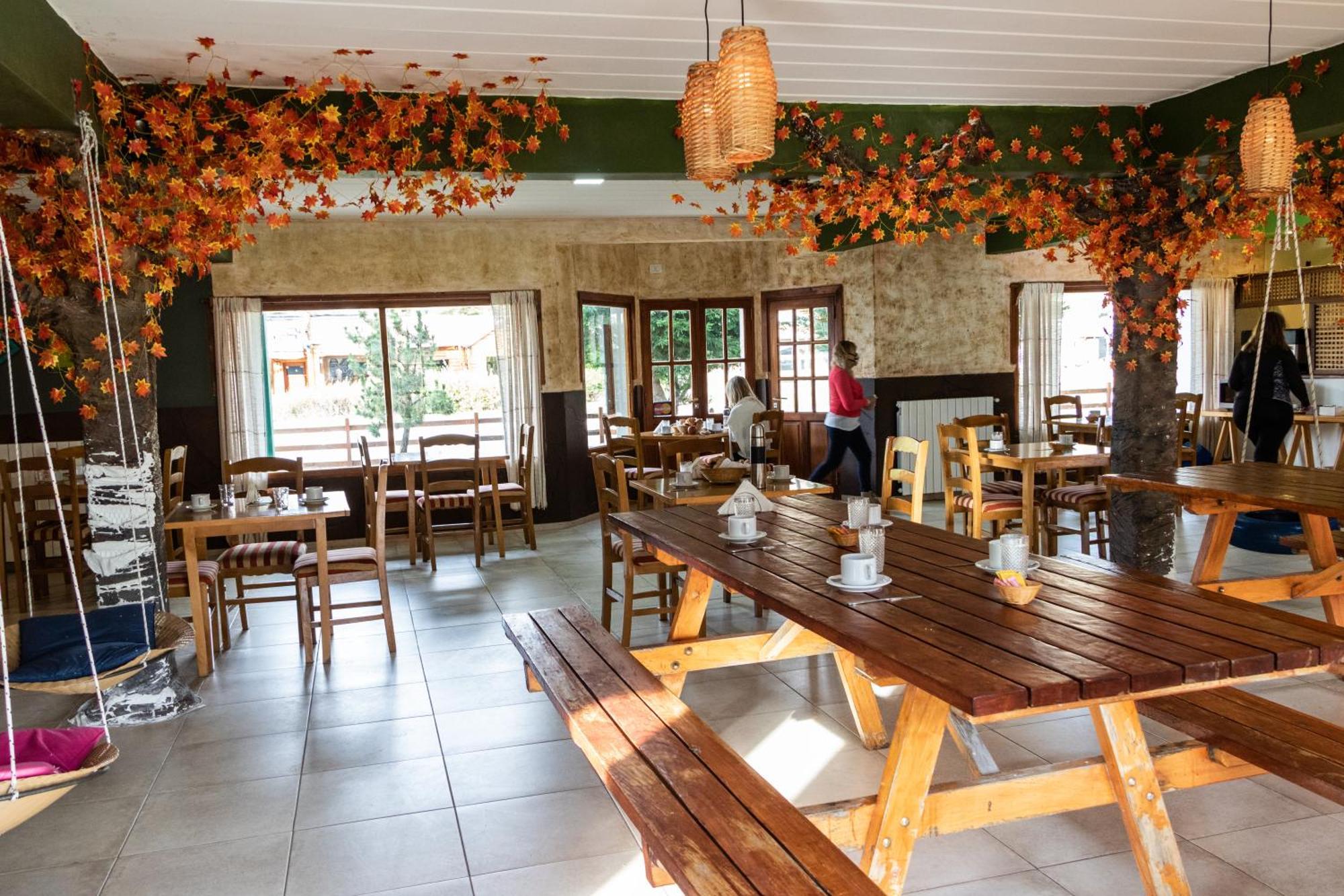 Hostel Pioneros Del Valle El Chalten Εξωτερικό φωτογραφία